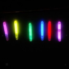 100 pièces bâtons lumineux