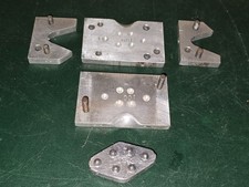 MOULE A PLOMBS HEXAGONAL PERCE 100 GRS