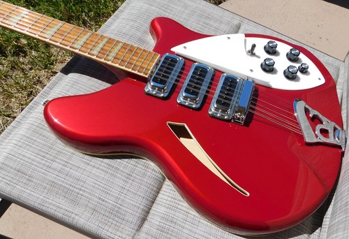Rickenbacker 370/12