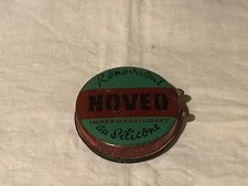 Ancienne boîte publicitaire