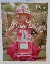 Publicité papier Parfum. Perfume Ad  C. Dior Miss Dior Chérie de 2010
