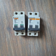 (X2) Disjoncteurs multi9 C60N C10 MERLIN GERIN 24201
