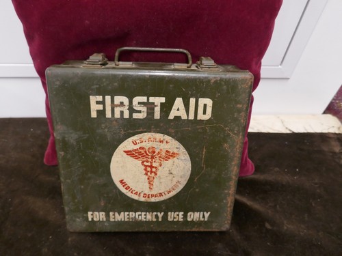 Army first aid boite - army,
