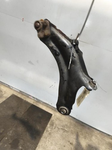 Triangle avant droit renault - avant,