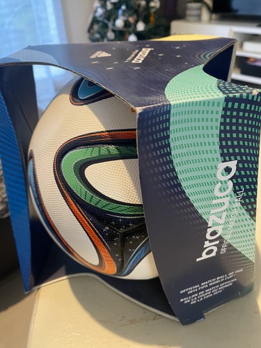 Ballon officiel coupe - , monde