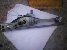 tringlerie essuie glace+ moteur complet bmw e34 ref:1378650