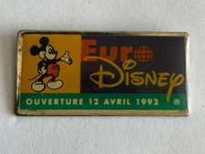 85 - Pin's DISNEY MICKEY -