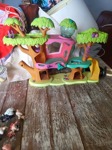 Maison arbre petshop - arbre,