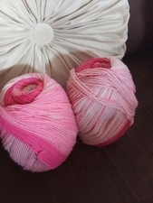 Lot de 2 Pelotes (140g chacune) en Parfait état