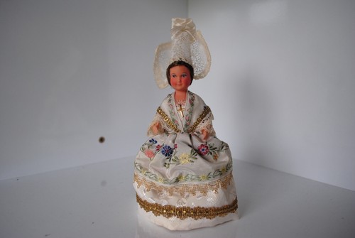 Ancienne poupee - (n°8),