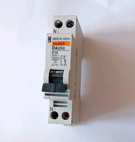 Disjoncteur merlin gerin 10a - merlin,