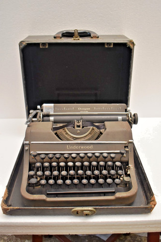 Underwood champion portable - underwood,