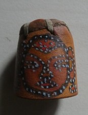 dé à coudre en cuir   -