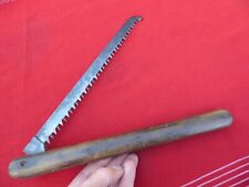 grande scie pliante de jardinier outil ancien