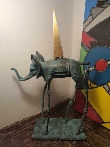 Statue sculpture bronze - sculpture,