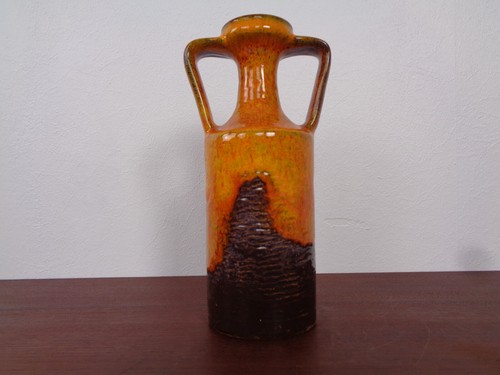 Vase céramique fat lava - en,