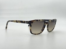 Nouvelles lunettes de soleil