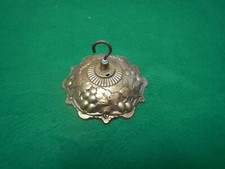 plafonnier rosace piece lustre laiton motif raisin vigne