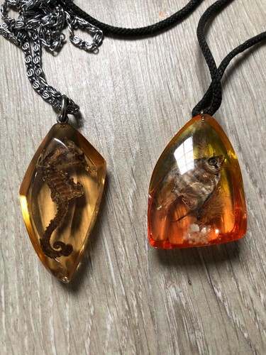 Lot pendentifs curiosité - 2,