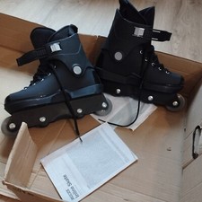 Rollers Agressif Roces M12 Noir Taille 39