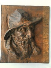 SCULPTURE ANCIENNE EN BOIS BAS