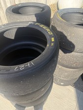 280/680-18 Pirelli Race Slick