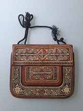 Vintage handmade Bag,embroidered leather. Aztec pattern Sac,sacoche cuir brodé