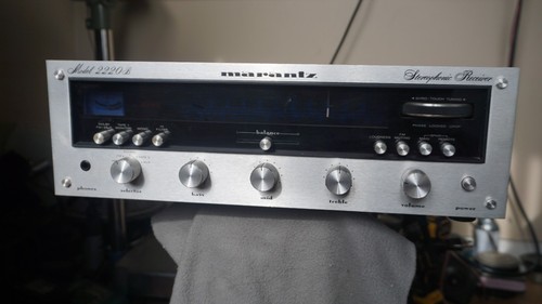 Marantz model 2220b - model, stereo