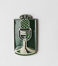 Pin's Micro NBC bière Heineken