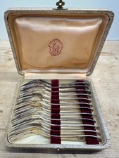 12 fourchettes à gâteaux