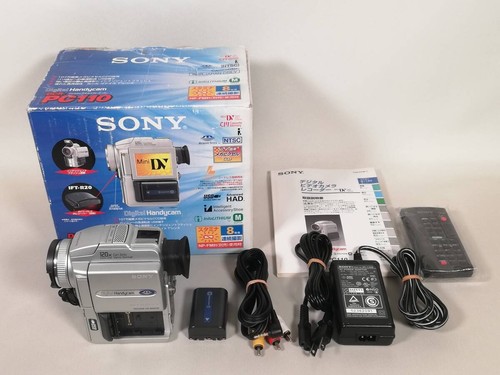 Sony dcr pc110 handycam - sony,