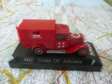 CITROËN C 4 F  Ambulance Pompiers Ancienne SOLIDO 4442 1/43 en Boite