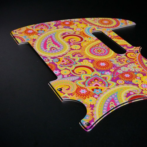 Fender tele pickguard - fender,