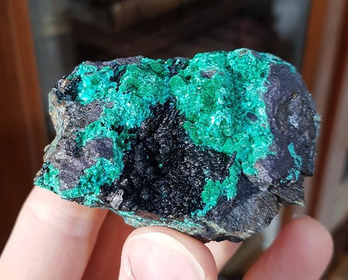 Malachite brochantite - malachite,,