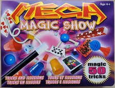 Deux boites de magie -  Magic Close Up 1 et Mega magic show