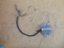 REGULATEUR  MODELE EN 6 VOLT 