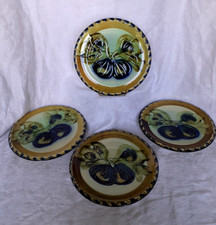 lot A  4 assiettes plates en Céramique de Vallauris Décor de Figues d. 26 cm