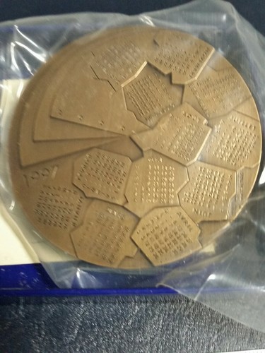 Medaille bronze calendrier - ,