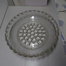 PLAT COUPE EN VERRE MOULE 31 CM ETAT IMPECCABLE 1750 GR