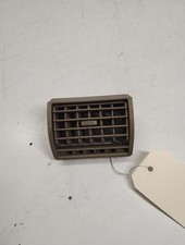 Aerateur tableau de bord avant