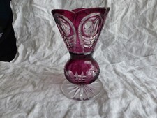 VASE EN CRISTAL DE BOHEME COULEUR ROUGE HAUTEUR 20 CM