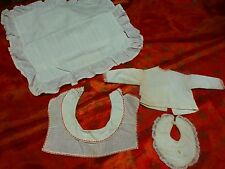 Lot de 3 pièces vintage fait main pour poupée, petit bébé + housse ensemble coussin