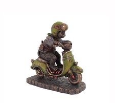 Figurine De Chat En Scooter En