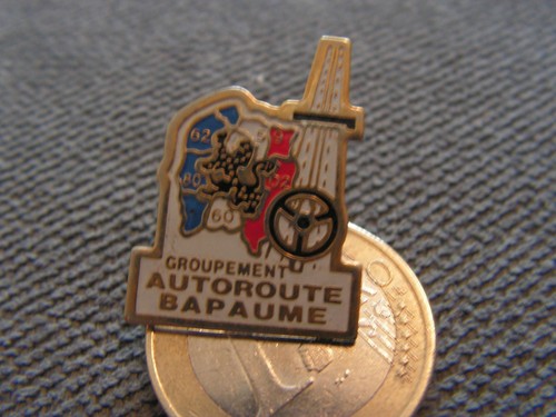 Pins gendarmerie motard - ,