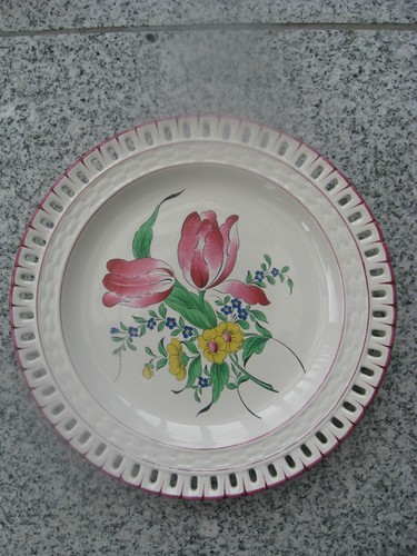 Assiette ajouree faïence - assiette,