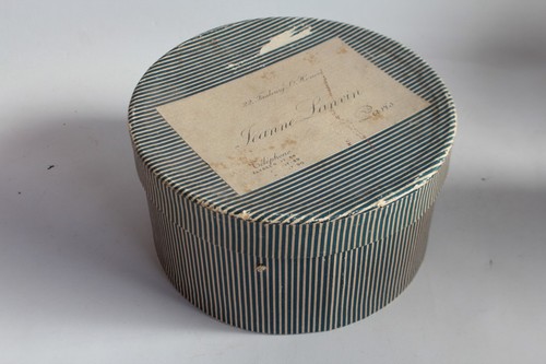 Ancienne boîte jeanne - jeanne, lanvin