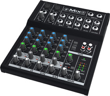 TABLE DE MIXAGE COMPACTE 8