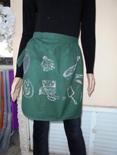 TABLIER DE SERVICE /COIFFEUSE VINTAGE  NEUF