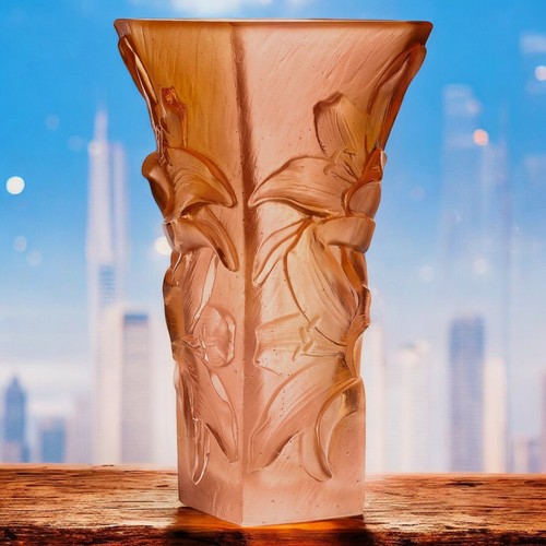 Daum 05101 retired lys vase - daum,