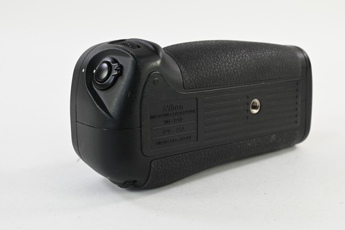 Genuine oem nikon - nikon, mb-d10